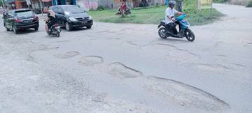 Jalan Karanjalemba di Biromaru Berlubang