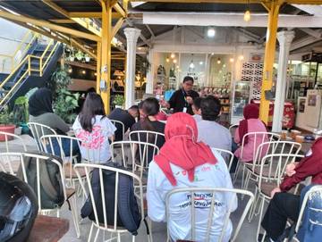 Radio Jurnalism Hadir di Palu Talk