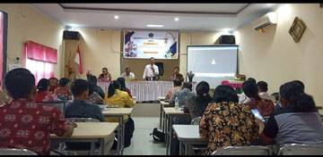 Workshop Kelompok Kerja Guru Agama Hindu di Kabupaten Poso