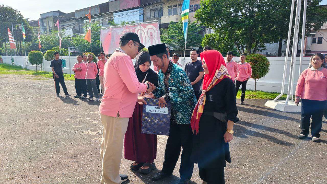 LPP RRI Pontianak Launching Hari Radio Ke-80