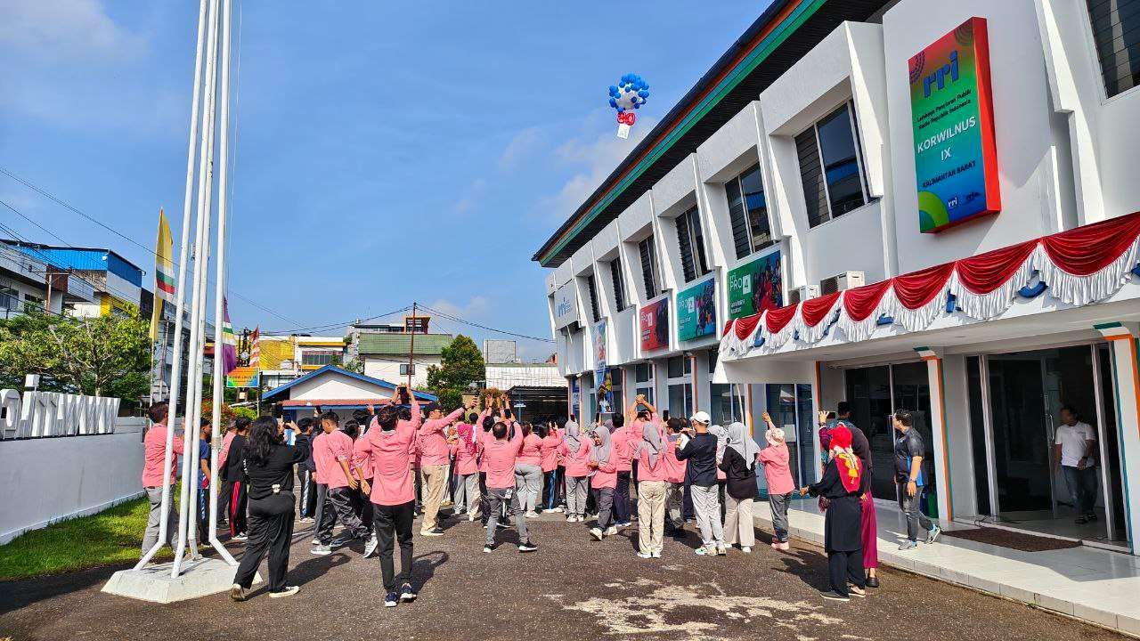 LPP RRI Pontianak Launching Hari Radio Ke-80