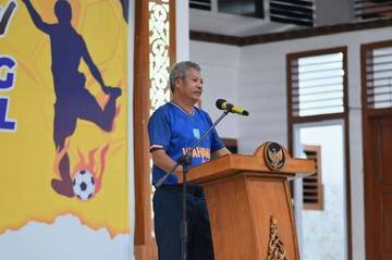 Ketua DPRD Ketapang Hadiri Pelepasan Tim Persikat