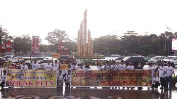 Walhi Gelar Aksi di Chernobyl Day Ke-38 