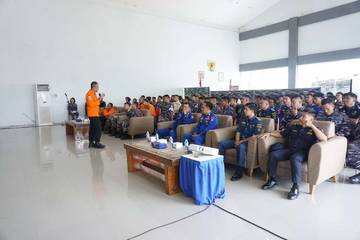 Lantamal XII Beri Pembekalan terhadap Pelaku Latihan SAR