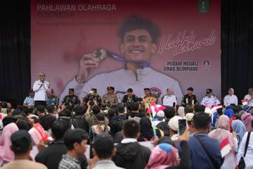Semarak Penyambutan Atlet Panjat Tebing Veddriq Leonardo