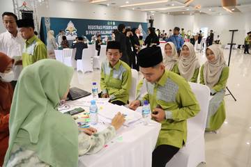 Kafilah Kalbar Melaksanakan Registrasi Peserta MTQ Nasional XXX 