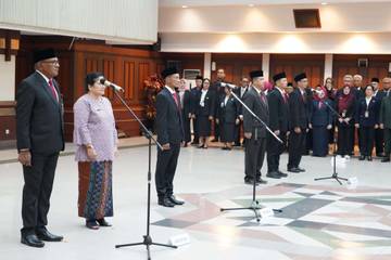 Victor Palimbong Jabat Kepala BKKBN Kalbar