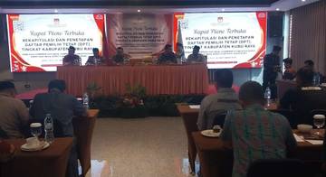 KPU Kubu Raya Gelar Rekapitulasi DPT 