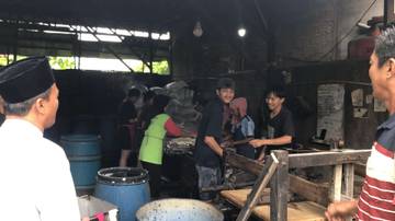 Potret Pabrik Tahu di Kota Pontianak 