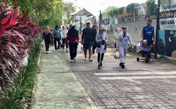 Potret Warga Beraktivitas di Car Free Day Pontianak 