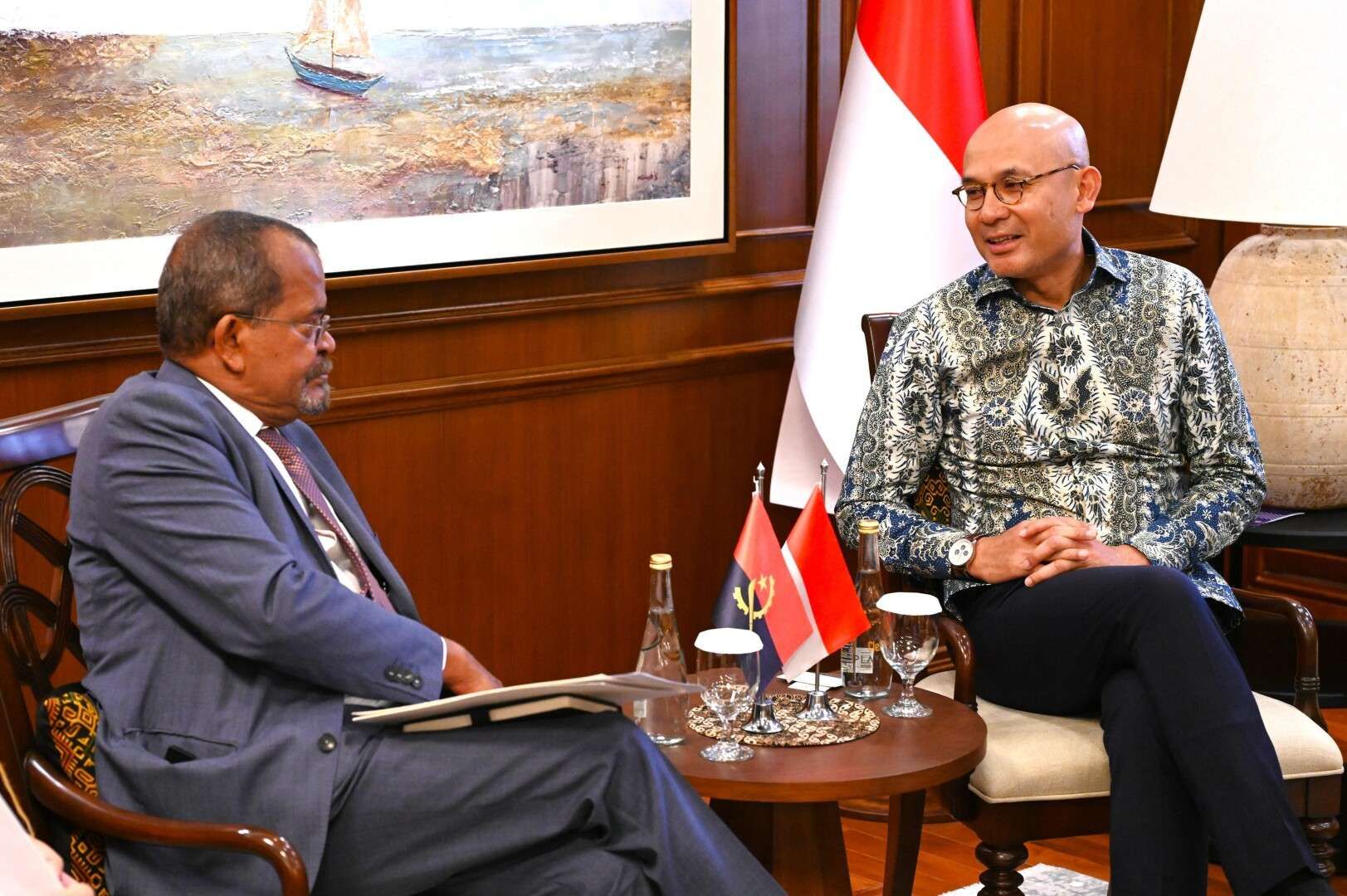 Pertemuan Bilateral Wamenlu RI-Angola di Jakarta