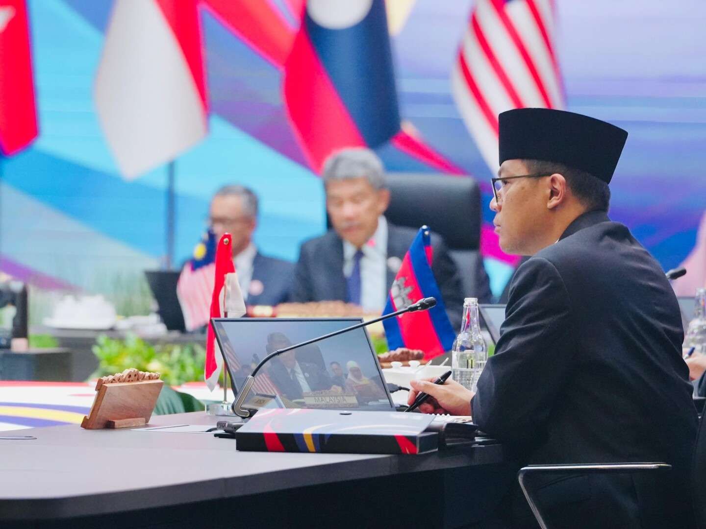 Menlu RI Hadiri Pertemuan Para Menlu ASEAN