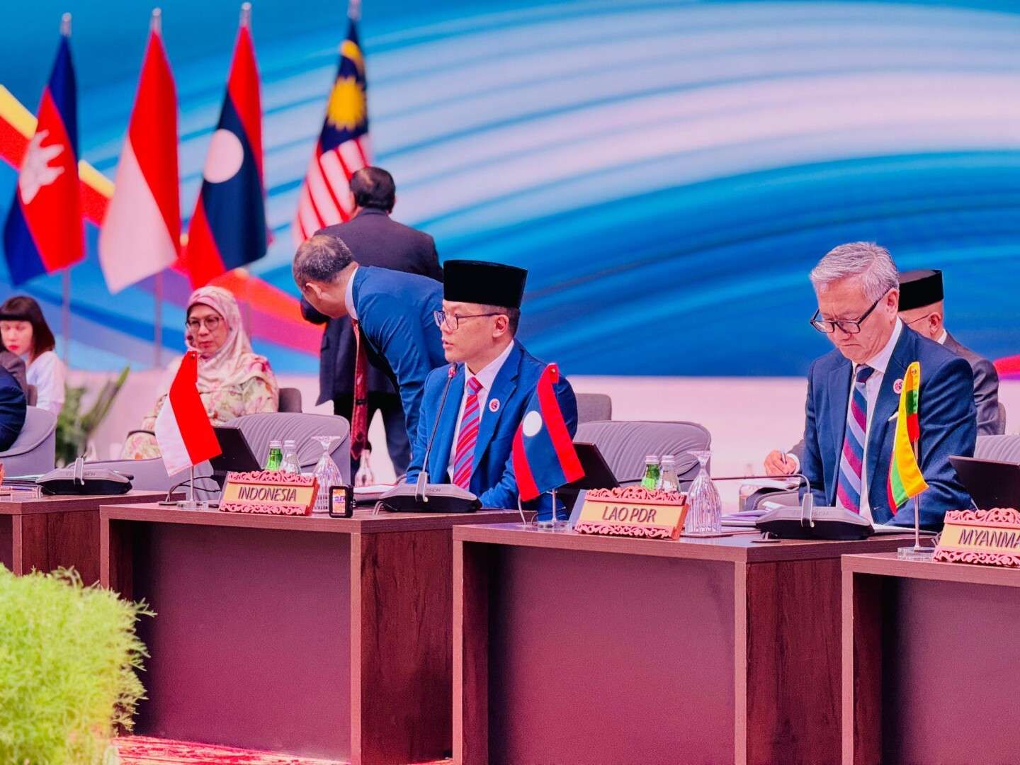 Menlu RI Dorong Lembaga HAM ASEAN Lebih Responsif 