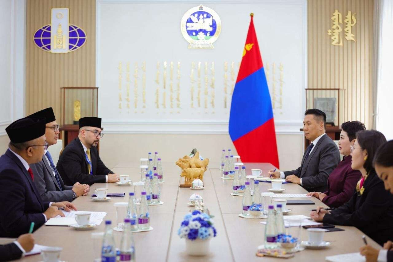 Pertemuan Bilateral Wamenlu RI dan Menlu Mongolia 