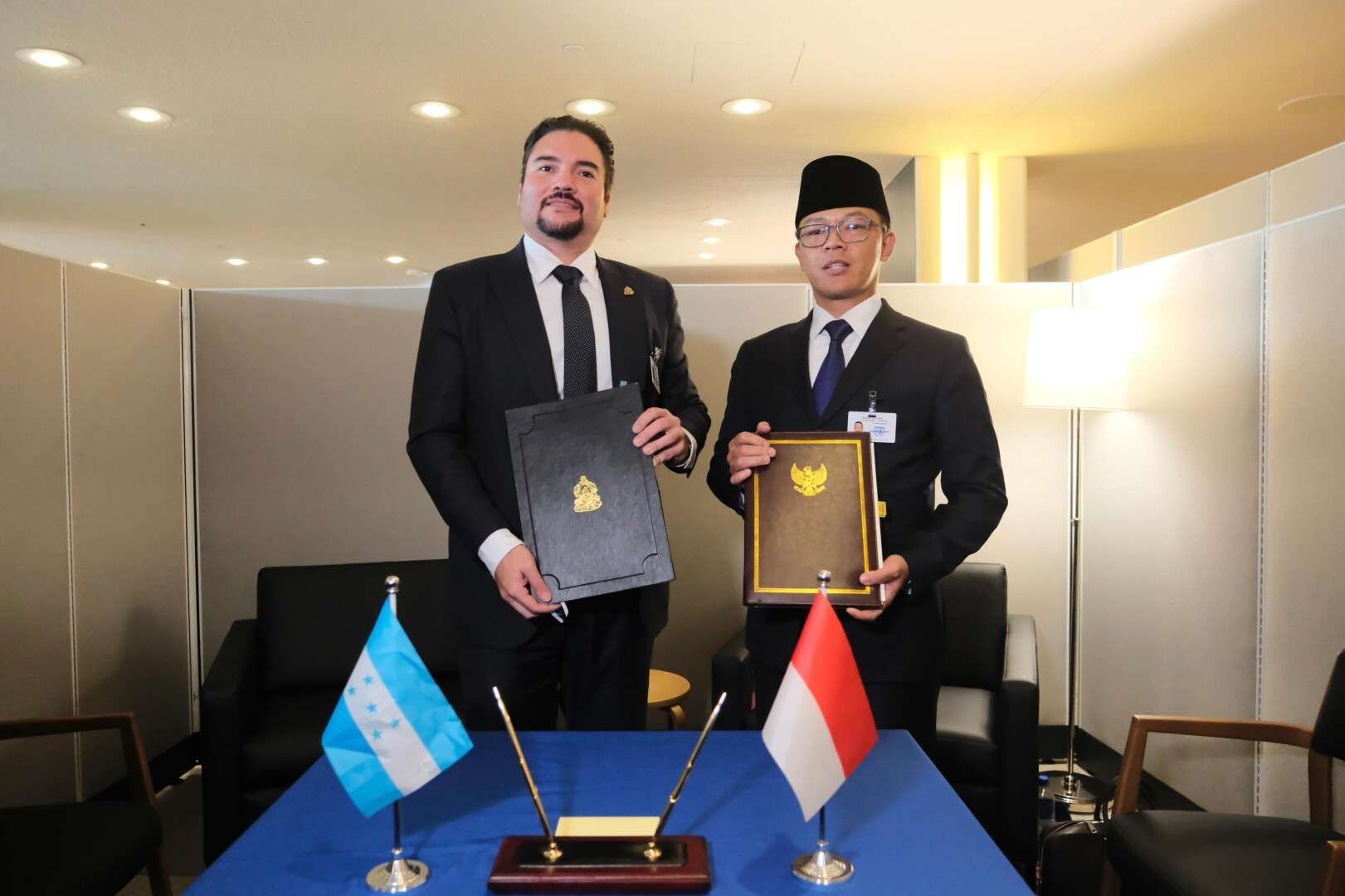 Indonesia dan Honduras Sepakat Bebas Visa Paspor Diplomatik