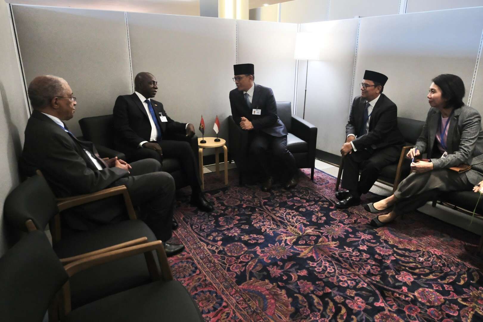 Pertemuan Bilateral Indonesia dan Angola di Markas PBB 