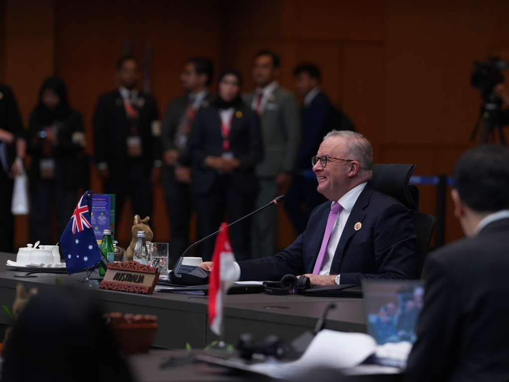 Menlu RI Wakili Presiden di KTT ASEAN-Australia