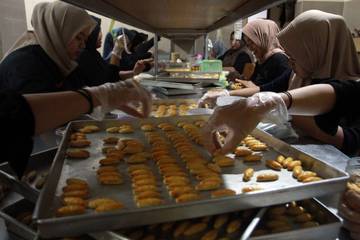 Pembuatan Kue Kering  Jelang Lebaran