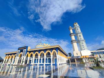 Suasana Salat Idulfitri di Masjid Agung As-Salam Lubuklinggau