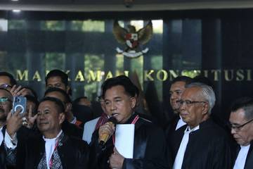 Tim Hukum Prabowo - Gibran Memberikan Keterangan Pers
