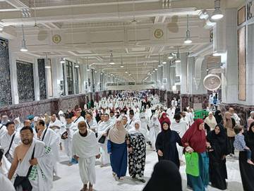 Suasana Umroh Wajib Petugas PPIH Arab Saudi