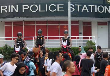 Foto dengan Polisi Berkuda jadi Favorit Warga di CFD