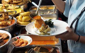 Nikmati Kuliner Khas Minang di Pasar Senen Jakarta