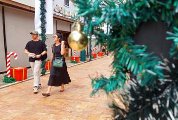 Sambut Natal, Chillax Jakarta Hadirkan Boneka Salju