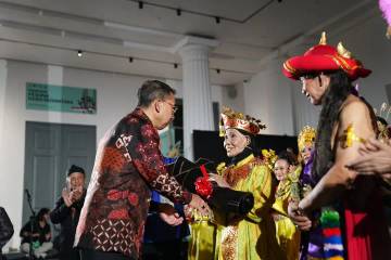 Menbud Fadli Hadiri Panggung Maestro Ke-7