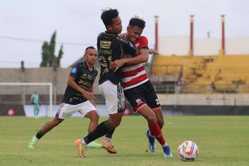 Potret Madura United saat Kalahkan Bali United 2-1