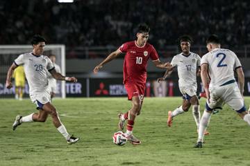 Aksi Pemain Timnas Indonesia saat Hadapi Filipina