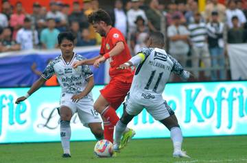 Bali United Melibas Semen Padang