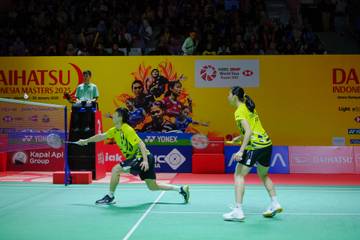 Rinov/Lisa Amankan 16 Besar Indonesia Masters 2025