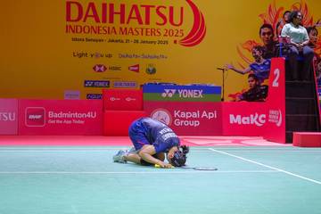 Dramatis, Rinov/Lisa Tumbangkan Pasangan Malaysia