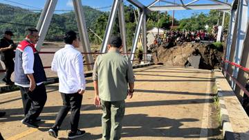 Wapres Tekankan Pemulihan Infrastruktur dan Relokasi Warga Sukabumi 
