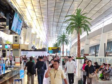 Lonjakan Mudik Lebaran Mulai Terlihat di Bandara Soetta
