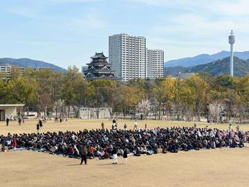 Pertama Kali di Jepang, Salat Id di Lapangan