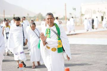 Jemaah Haji Indonesia Bermiqat di Bir Ali Madinah