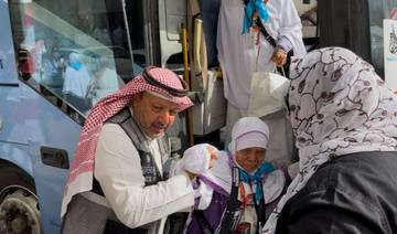 Deretan Jemaah Calon Haji Indonesia Tiba di Makkah