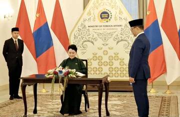 Pertemuan Bilateral Menlu RI-Mongolia di Jakarta 
