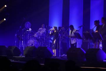 Tompi Suguhkan Sentuhan Keluarga di Java Jazz 2025