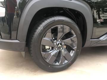 Mitsubishi Rilis All-New Destinator, SUV Premium Tujuh Penumpang