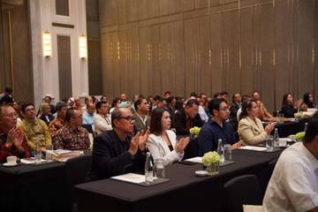 Ratusan Pebisnis Hadiri Roadshow Perdana DMCC di Jakarta 