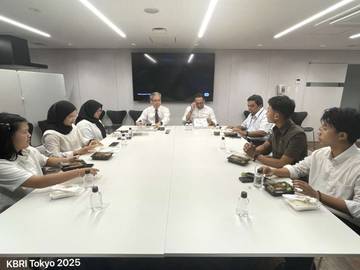 Empat Pelajar Surabaya Hadiri Forum Remaja di Tokyo 
