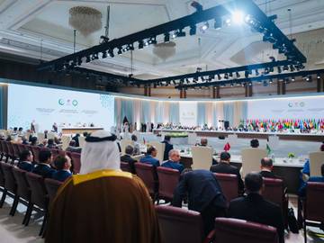Menlu RI Hadiri KTT Darurat OKI di Doha 