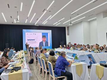 Wamenlu RI Buka Kongres Indonesianis Dunia Ketujuh