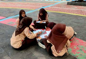 Kegiatan Belajar di Pulau Seribu