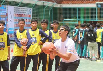 Perbasi Jakarta dan DBL Gelar Basketball Clinic 