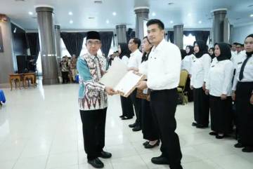 Sah ! 1.017 PPPK Kutim Terima SK Pengangkatan