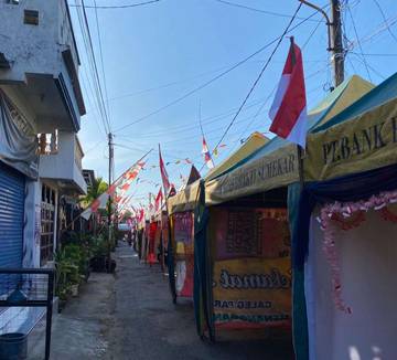 Bazar HUT Kemerdekaan di Sumenep